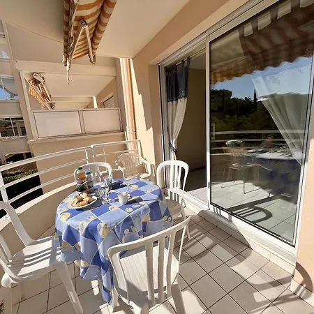 Apartamento Confort 4 Pers, Proche Et Centre, Parking Inclus - Raphael - Fr-1-226a-46 Saint-Raphaël