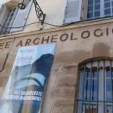 Apartment Confort 4 Pers, Proche Et Centre, Parking Inclus - Raphael - Fr-1-226a-46