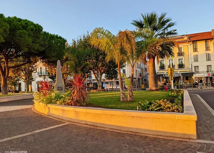 Confort 4 Pers, Proche Et Centre, Parking Inclus - Raphael - Fr-1-226a-46 Apartamento Saint-Raphaël