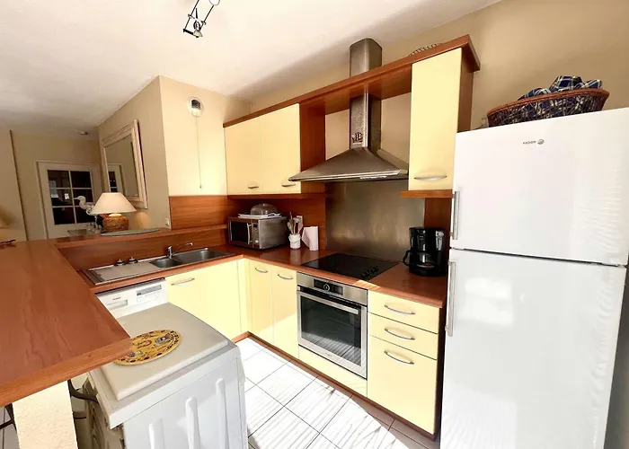 Confort 4 Pers, Proche Et Centre, Parking Inclus - Raphael - Fr-1-226a-46 * Saint-Raphaël